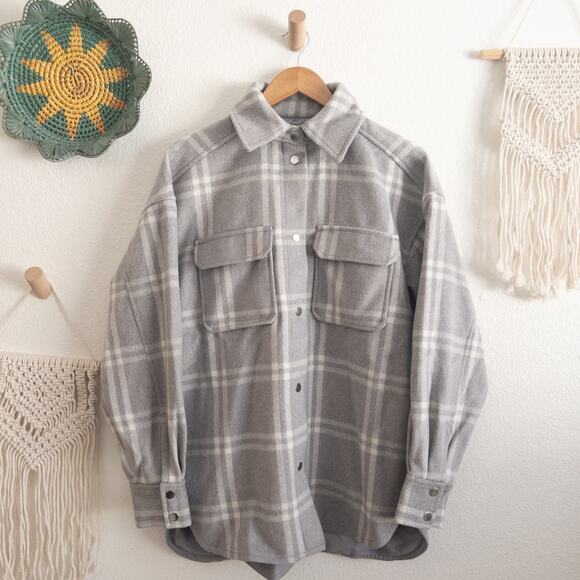 H&M Gray Plaid Felt Button Down Shirt Shacket Jacket Size XS - Picture 1 of 9